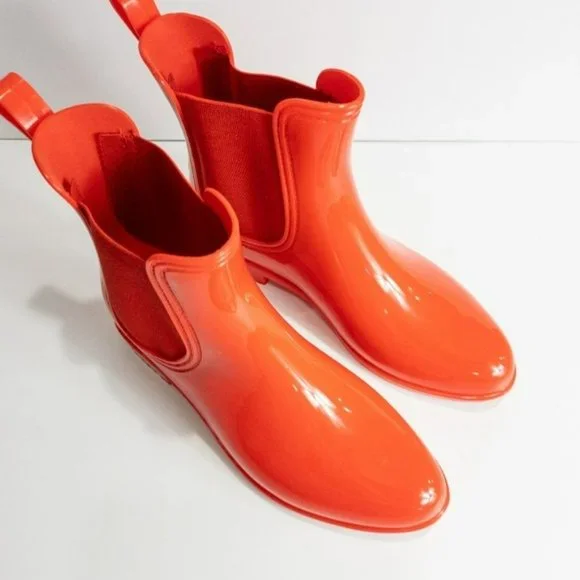 INC International Concepts Raelyn Rain Boots Red -7 - Picture 3 of 4